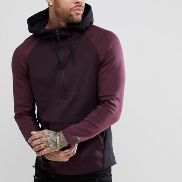 nike half zip tech fleece